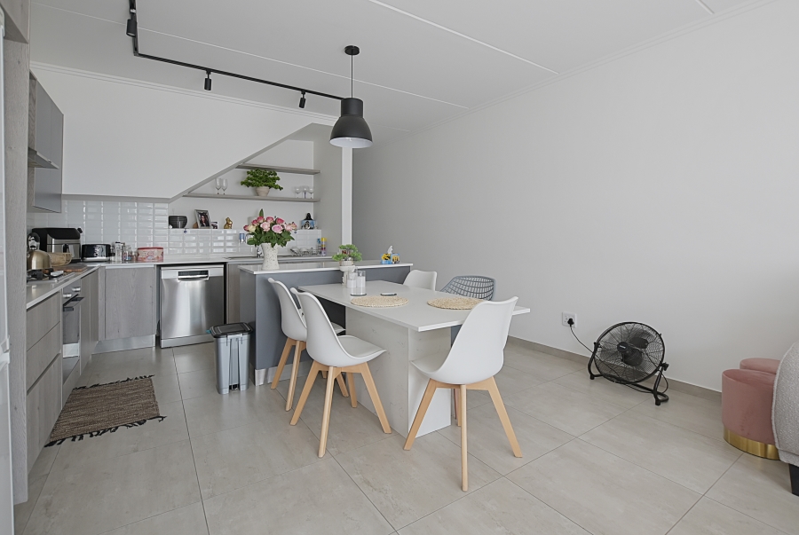 4 Bedroom Property for Sale in Sandown Western Cape